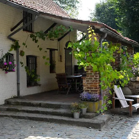 Bed & Breakfast Jardin D'ocq 3*