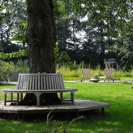 Jardin D'ocq Bed & Breakfast 3*