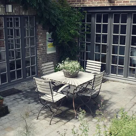 Bed & Breakfast Jardin D'ocq